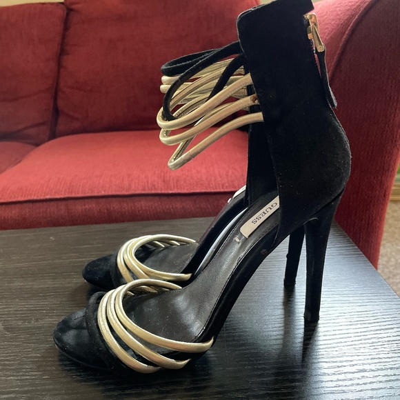 Guess Black and Gold ankle strap heels. - Picture 8 of 8